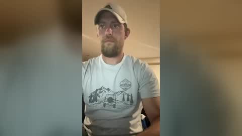 mrcumfixit online show from August 13, 9:40 pm