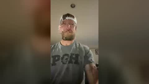 mrcumfixit online show from August 17, 1:21 am