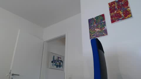 MrJohnsen1975 online show from August 5, 12:47 pm