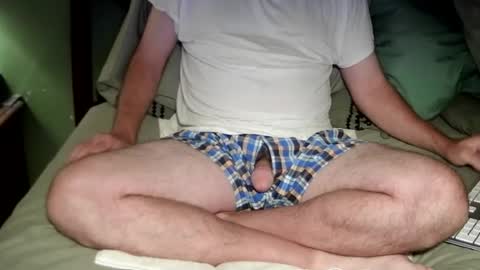 mrericsmith  email hidnnn online show from July 25, 1:26 pm