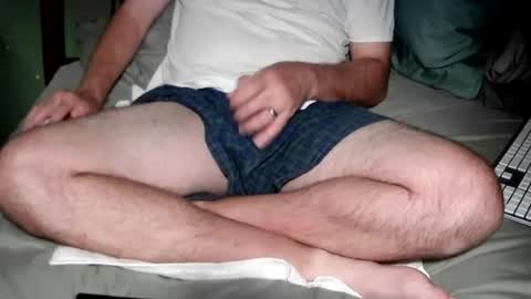 mrericsmith  email hidnnn online show from August 1, 7:42 pm