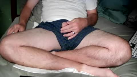 mrericsmith  email hidnnn online show from August 1, 8:48 pm