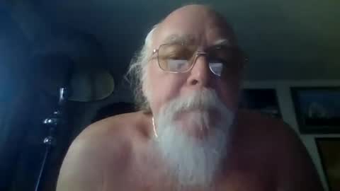 mrhollar online show from July 16, 8:42 pm