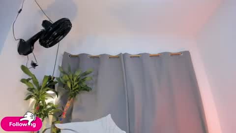 Bastian online show from August 3, 12:39 am