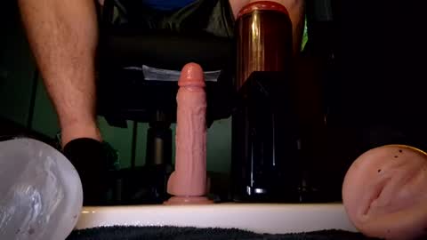 mrhuneyhorny online show from July 19, 2:35 am
