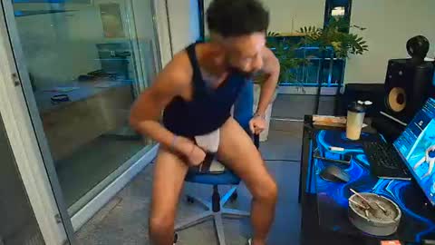 mrlongplay835366 online show from August 9, 3:40 am