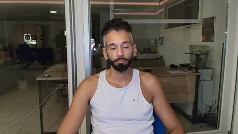 mrlongplay835366 online show from August 10, 9:05 pm