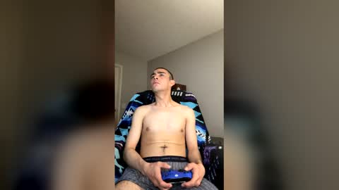 mrmoisty420 online show from April 17, 9:16 am