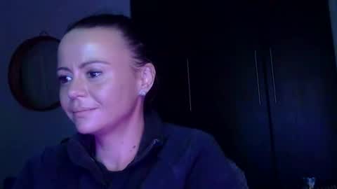 mrs_bunny_swing online show from May 6, 2:07 pm