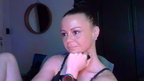 mrs_bunny_swing online show from July 4, 11:23 am