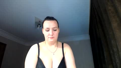 mrs_smith__ online show from July 25, 7:18 pm