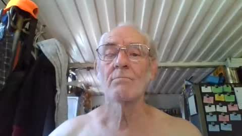 Chuck online show from July 16, 5:25 pm