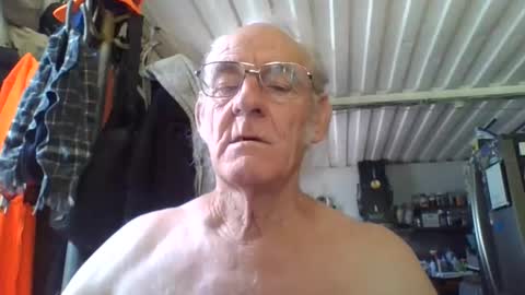 Chuck online show from July 17, 6:52 pm