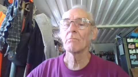 Chuck online show from July 19, 9:39 pm
