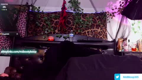 Ms Booty Boop online show from July 22, 7:00 am