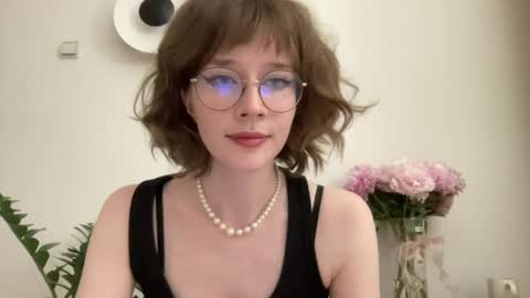 ms_christiana online show from June 1, 6:22 pm