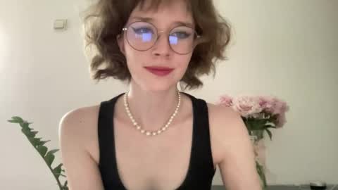 ms_christiana online show from June 3, 2:53 pm