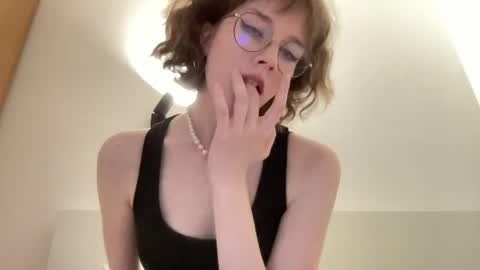 ms_christiana online show from June 3, 4:43 pm