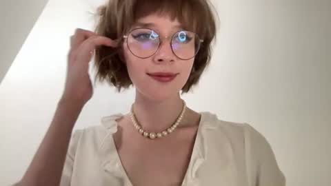 ms_christiana online show from June 22, 9:37 pm
