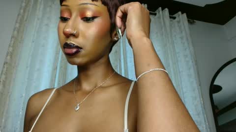 ms_crystal online show from May 23, 12:41 pm