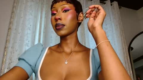 ms_crystal online show from May 28, 9:34 am