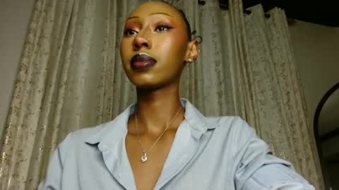 ms_crystal online show from June 5, 5:40 pm
