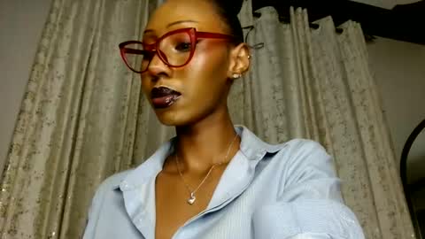 ms_crystal online show from June 6, 3:01 am