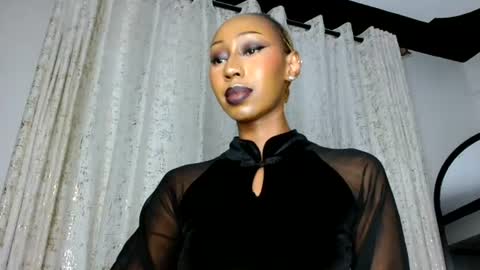ms_crystal online show from July 26, 6:35 pm