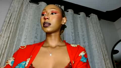 ms_crystal online show from August 15, 3:27 pm