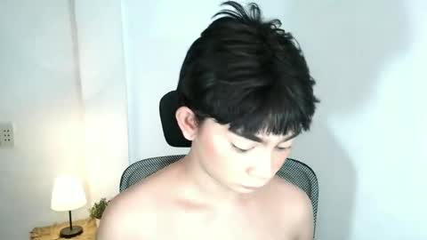 Lella online show from May 13, 10:26 am