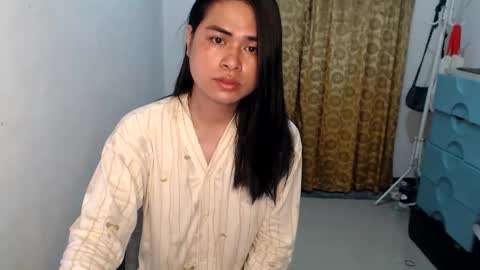 ms_el_natural online show from June 6, 1:55 am
