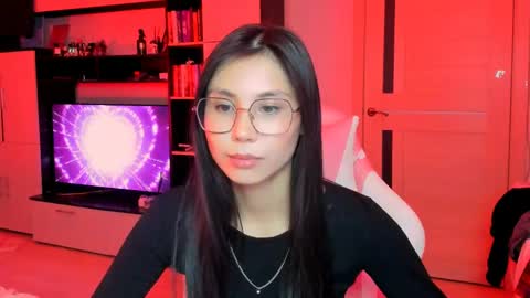ms_emily_ online show from May 15, 7:14 pm
