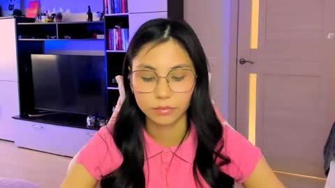 ms_emily_ online show from May 29, 1:02 pm