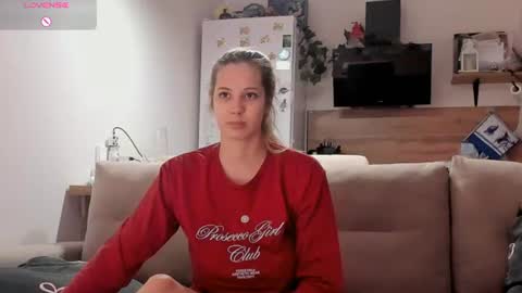 ms_foryou online show from August 1, 7:31 pm