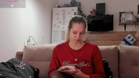 ms_foryou online show from August 1, 9:43 pm