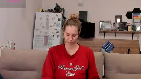 ms_foryou online show from August 12, 4:20 pm