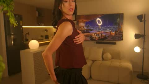 Samantha. My friends call me Sam or Sammy online show from March 2, 10:34 am