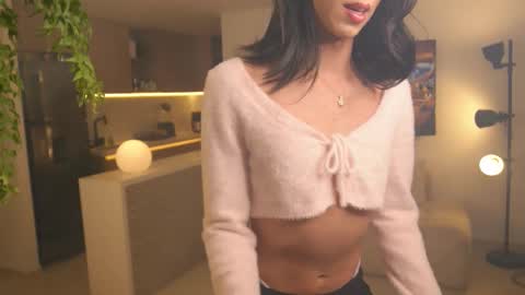 Samantha. My friends call me Sam or Sammy online show from March 7, 1:46 am
