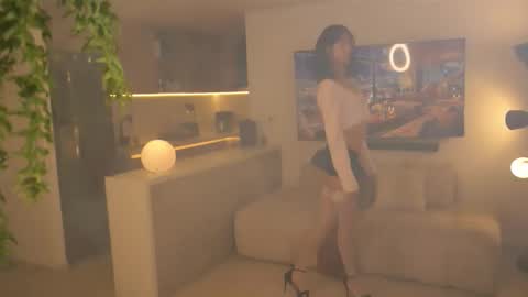 Samantha. My friends call me Sam or Sammy online show from March 7, 2:52 am