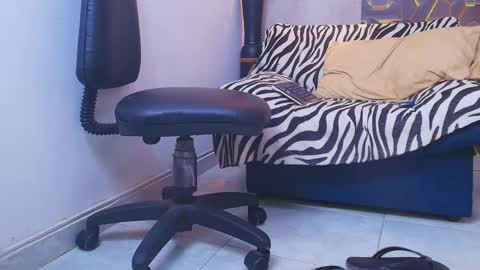 ms_leydi online show from May 27, 5:09 am