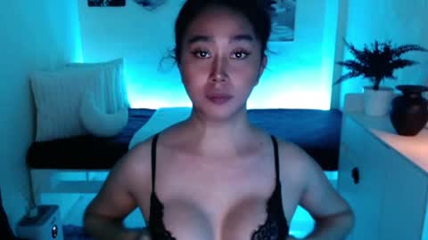 ms_lhaydeebunny online show from August 8, 3:17 am