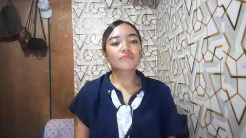 ms suzanne online show from August 16, 10:41 am