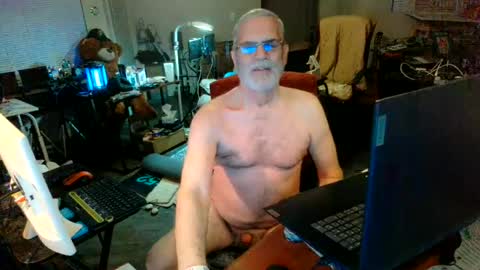 mt2much online show from July 29, 2:40 am