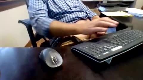mttoker online show from August 5, 9:13 pm