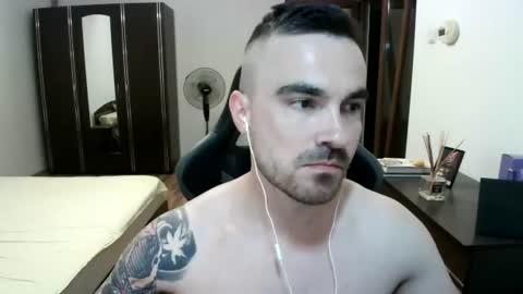 Victor online show from August 14, 6:11 pm
