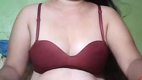 muffy_bunny online show from August 9, 6:20 pm
