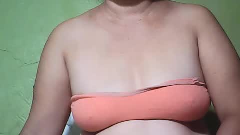 muffy_bunny online show from August 10, 12:12 am