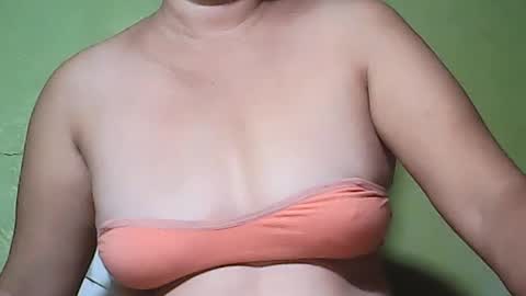 muffy_bunny online show from August 11, 9:50 pm