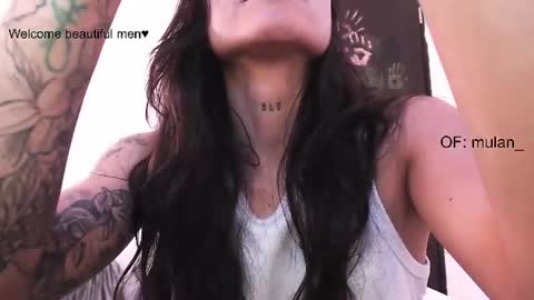 JESS online show from August 8, 1:11 pm