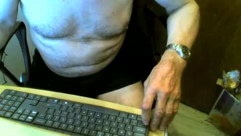 muller520 online show from August 6, 3:33 pm